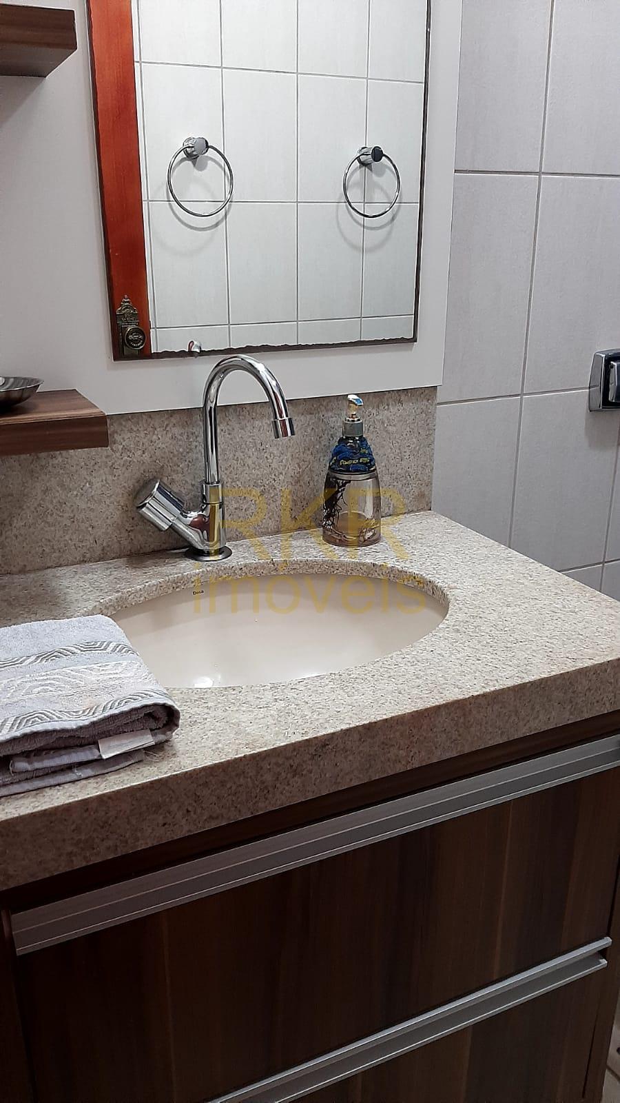 Apartamento 2 suítes para Locação Temporada no bairro Meia Praia em Itapema