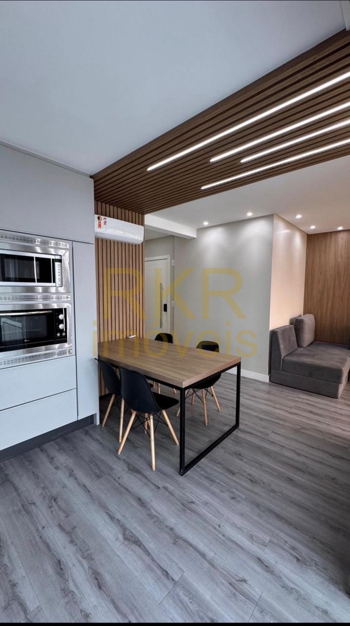 Apartamento 3 suítes para Venda no bairro Meia Praia em Itapema