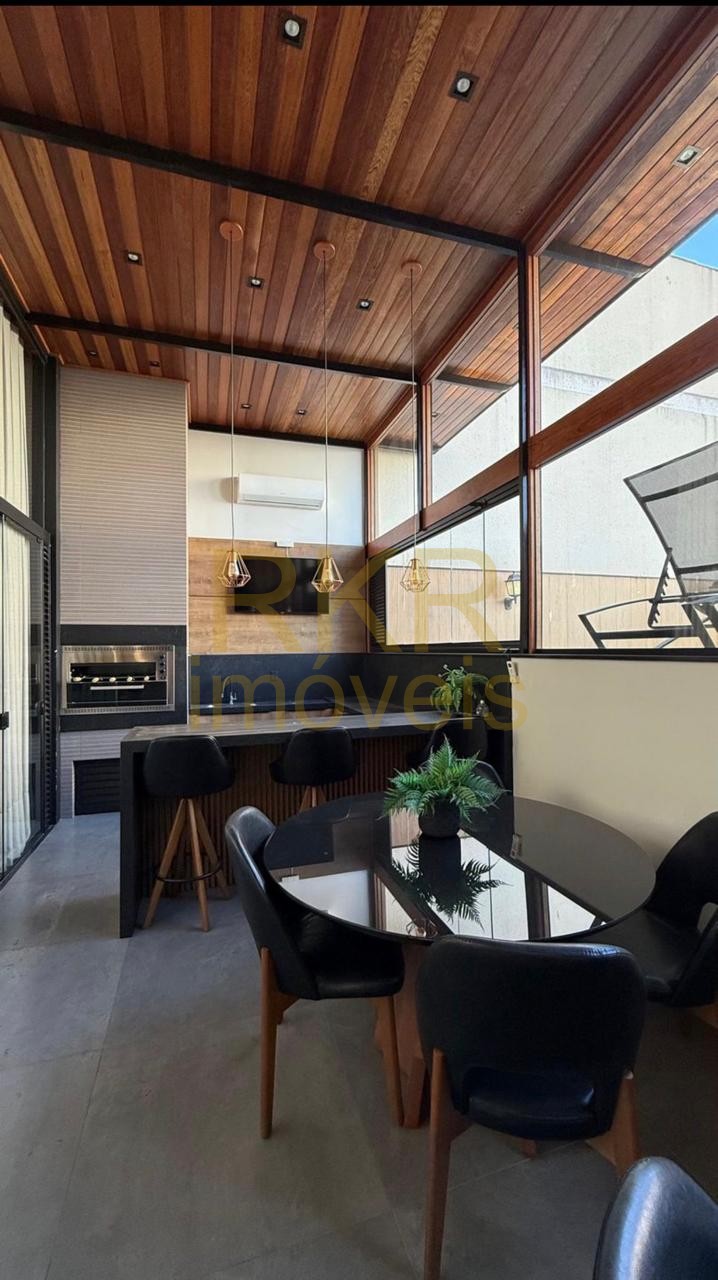 Apartamento 3 suítes para Venda no bairro Meia Praia em Itapema