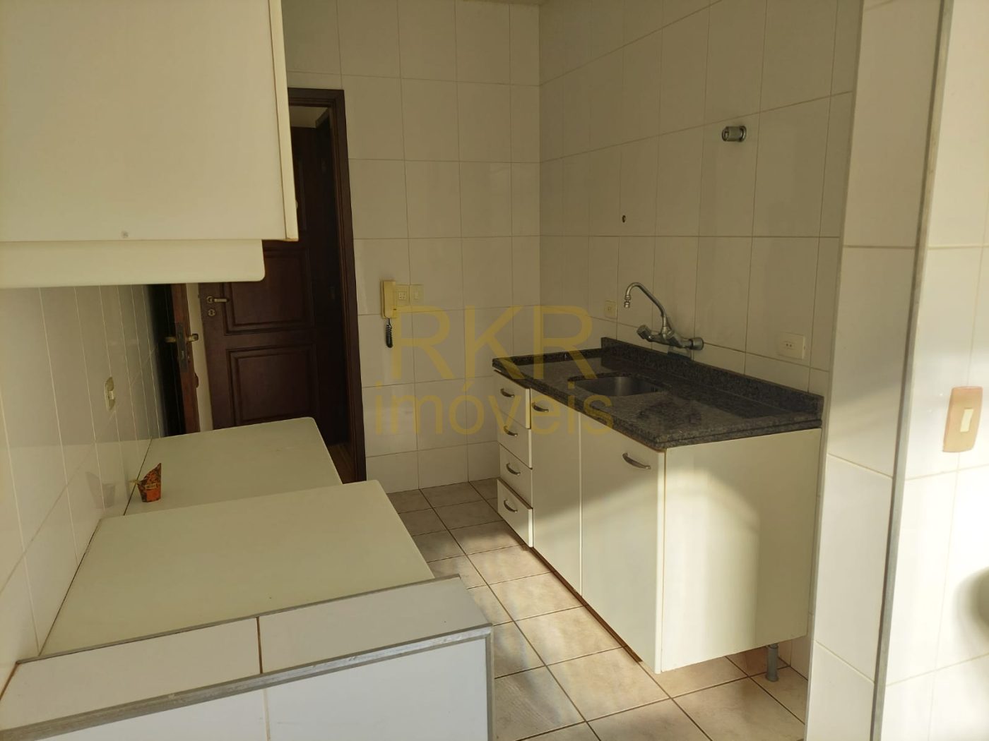 Apartamento 3 quartos para Venda no bairro Centro em Londrina