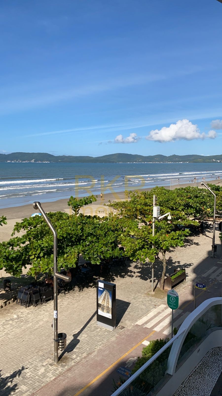 Apartamento 3 quartos para Locação Temporada no bairro Meia Praia em Itapema