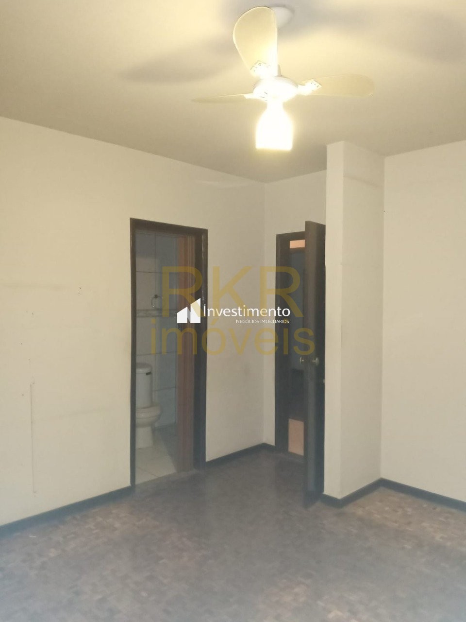 Casa 3 quartos para Venda no bairro Franca em Londrina