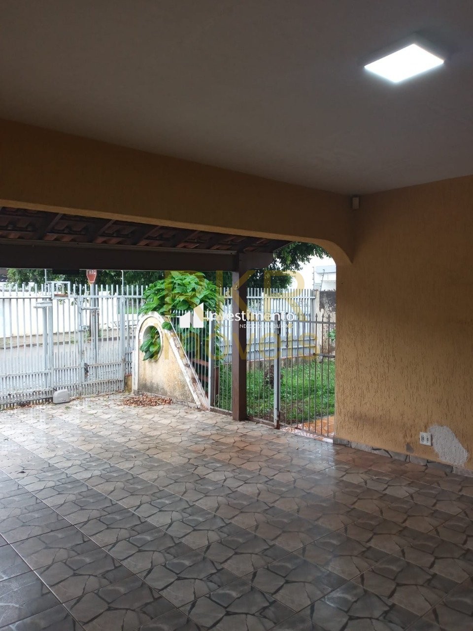 Casa 3 quartos para Venda no bairro Franca em Londrina