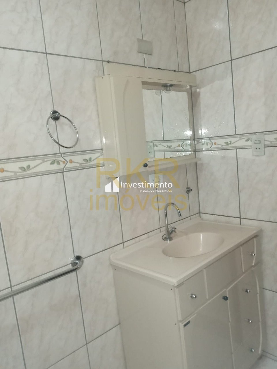 Casa 3 quartos para Venda no bairro Franca em Londrina