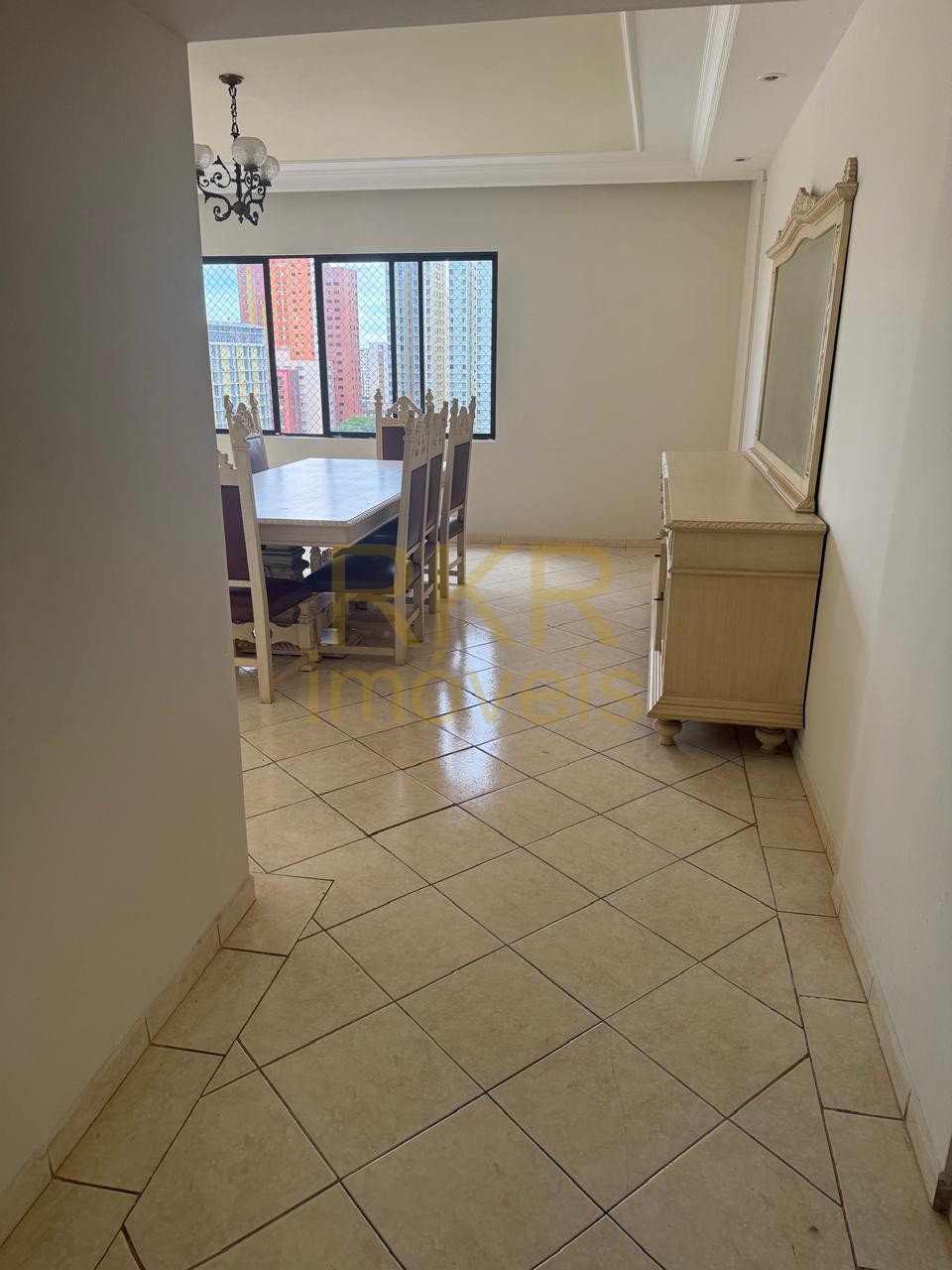 Apartamento 3 quartos para Venda no bairro Centro em Londrina