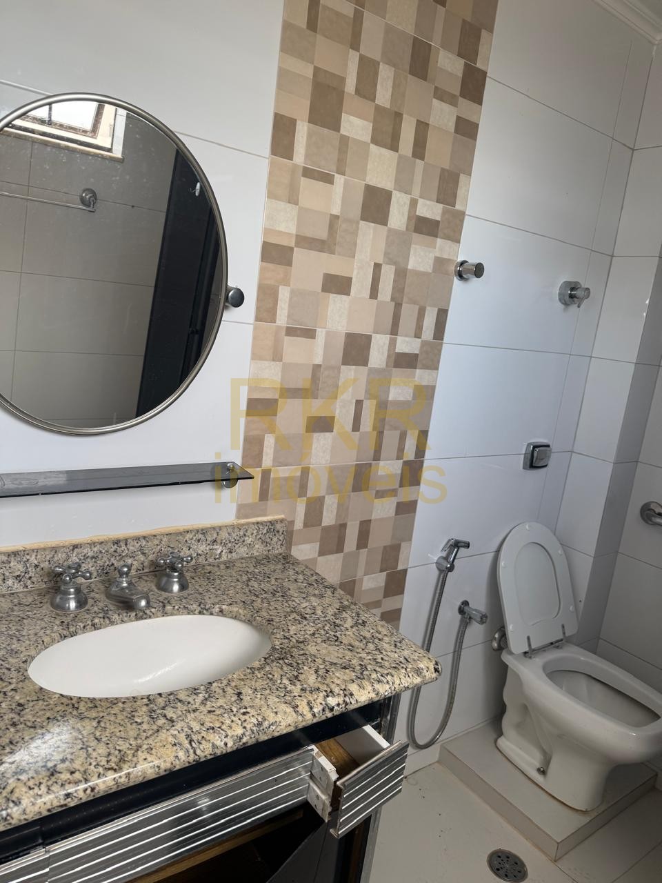 Apartamento 3 quartos para Venda no bairro Centro em Londrina