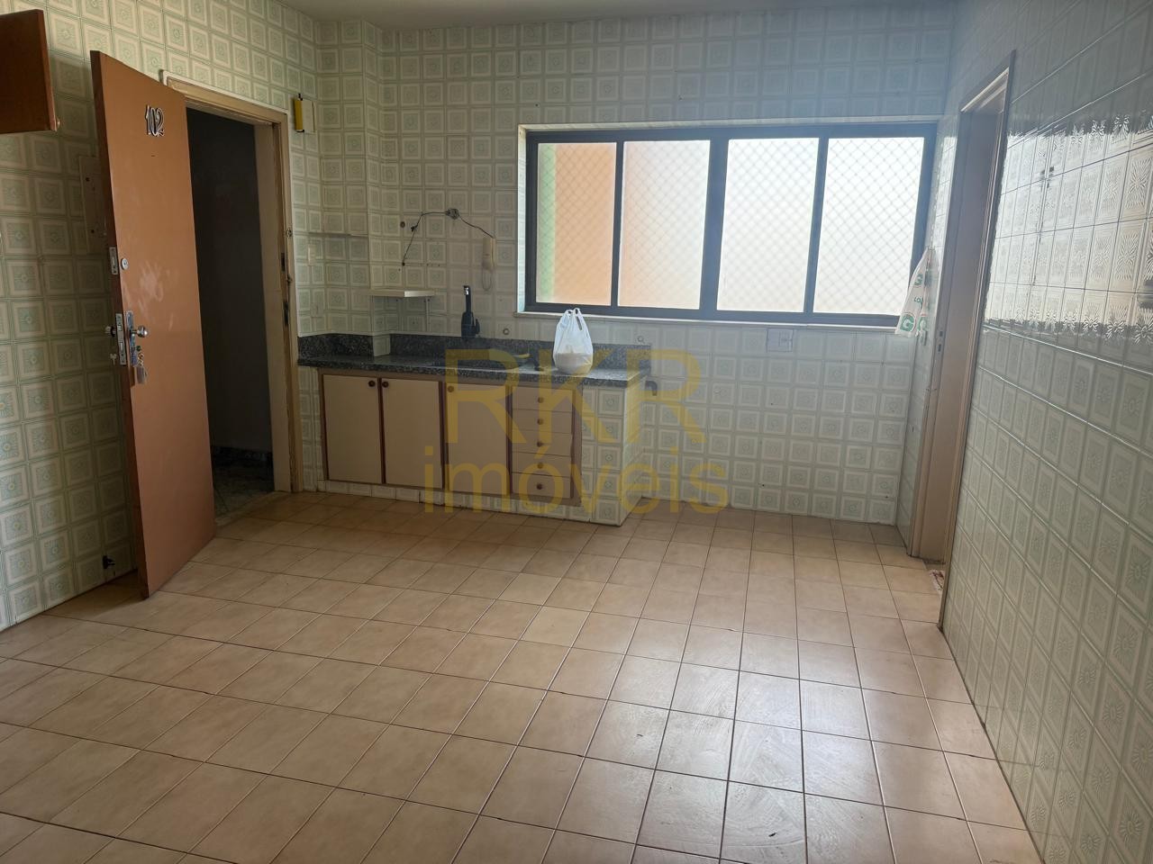 Apartamento 3 quartos para Venda no bairro Centro em Londrina